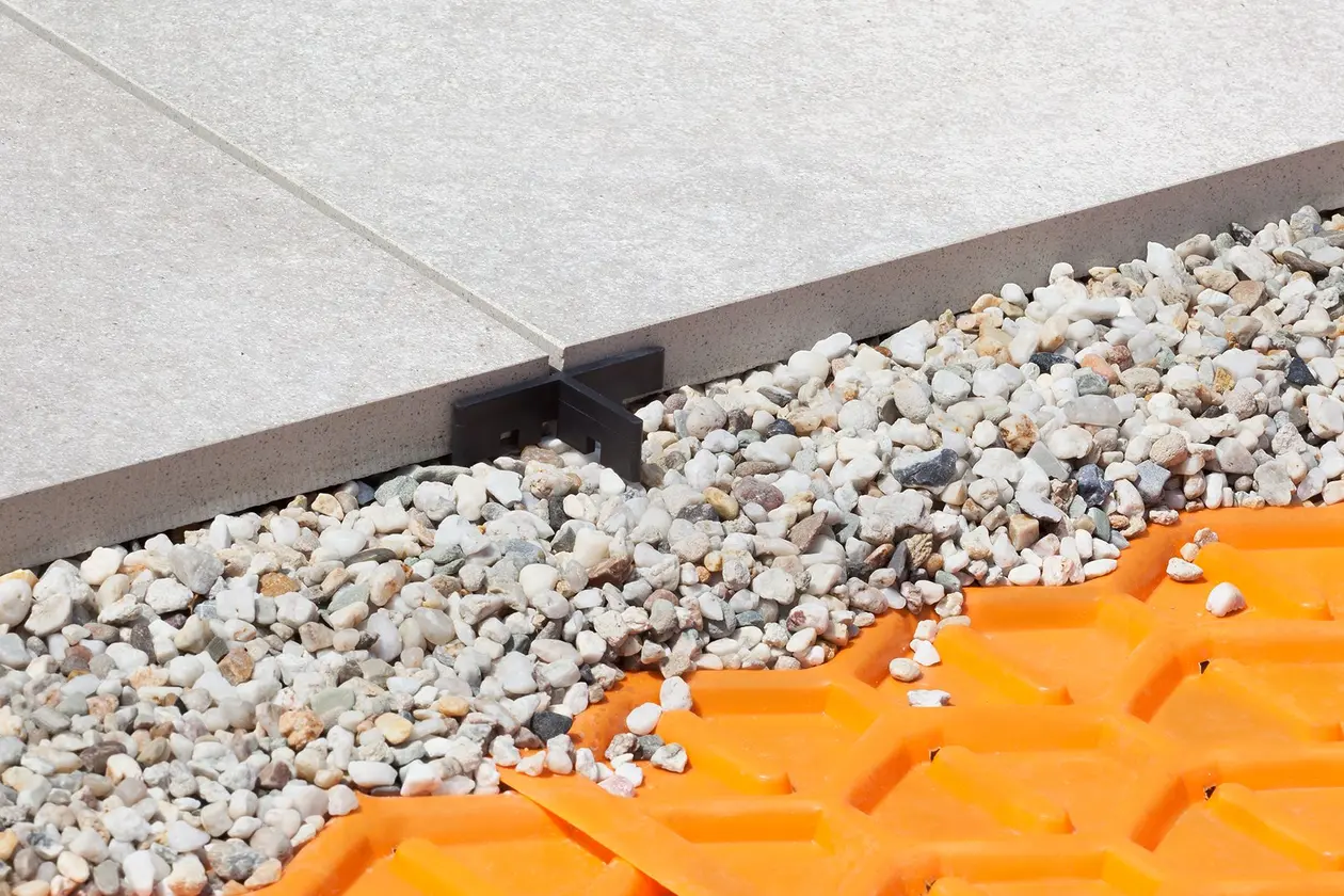 Reparatur von Gartenmöbeln: Tische und Stühle